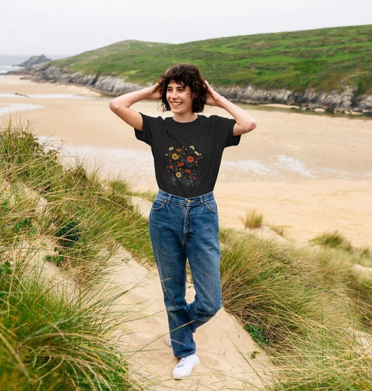 Minimalist Meadows | Certified Organic Cotton T-shirt | Women